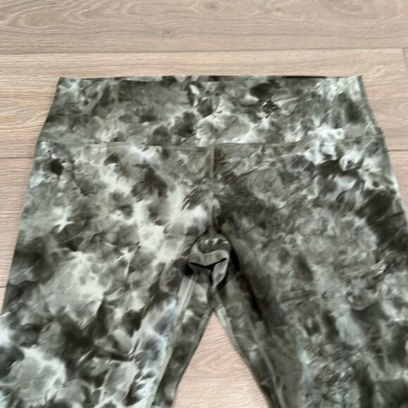 LULULEMON Diamond Dye Light Sage Align High Rise Active Workout Leggings Size 20 - Picture 4 of 11